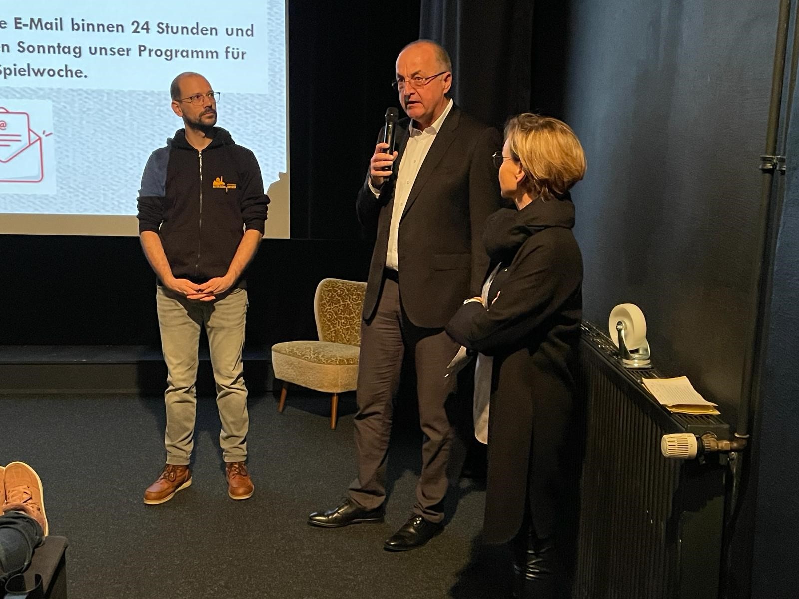 Begrüßung des Ehrengastes