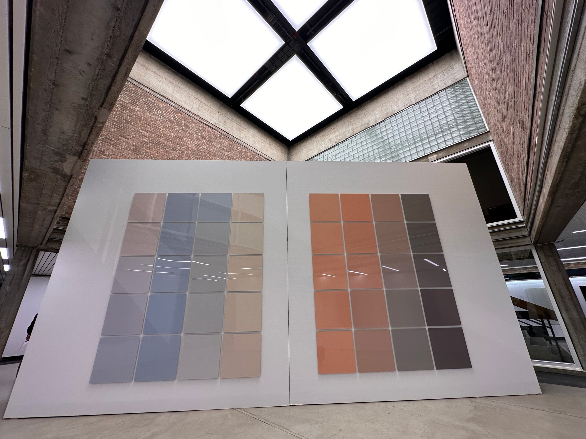 Kunstwerk mit Kacheln